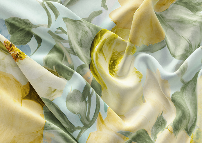 Amelia Faux Silk, Buttercup Mist - Motorised Roman Blind - Image 4